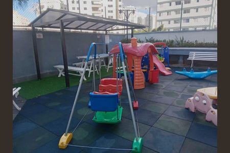 Apartamento para alugar com 65m², 2 quartos e 1 vaga