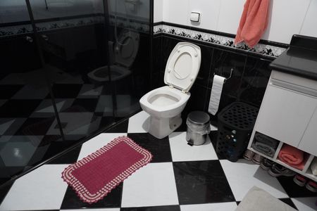 Casa para alugar com 215m², 3 quartos e 3 vagasBanheiro 2