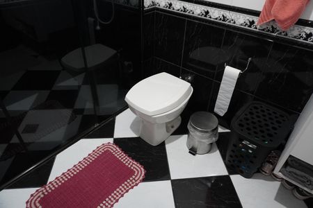 Casa para alugar com 215m², 3 quartos e 3 vagasBanheiro 2