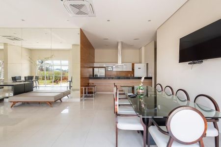 Apartamento à venda com 2 quartos, 83m² em Vila Alexandria, São Paulo