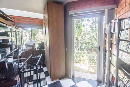 Casa de condomínio à venda com 293m², 3 quartos e 8 vagas Casa de condomínio à venda com 293m², 3 quartos e 8 vagasSala