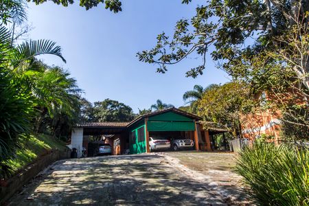 Casa de condomínio à venda com 293m², 3 quartos e 8 vagas Casa de condomínio à venda com 293m², 3 quartos e 8 vagasGaragem