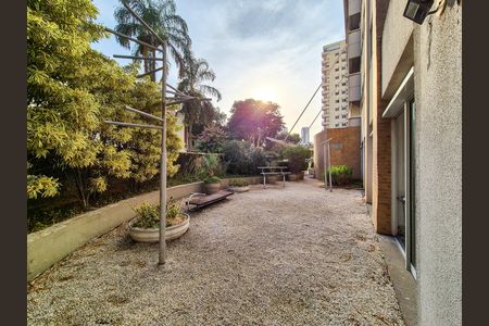 Apartamento para alugar com 30m², 1 quarto e 1 vaga Apartamento para alugar com 30m², 1 quarto e 1 vagaAcademia - Externa