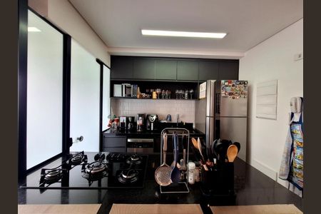 Apartamento à venda com 2 quartos, 67m² em Vila Anastácio, São Paulo