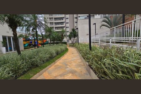 Apartamento à venda com 2 quartos, 67m² em Vila Anastácio, São Paulo