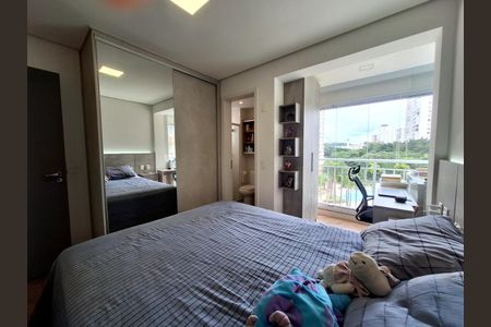 Apartamento à venda com 2 quartos, 67m² em Vila Anastácio, São Paulo