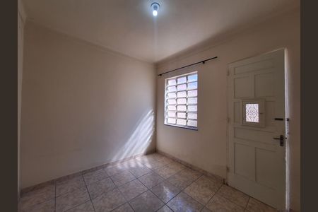 Sala de casa de condomínio para alugar com 1 quarto, 46m² em Barreto, Niterói