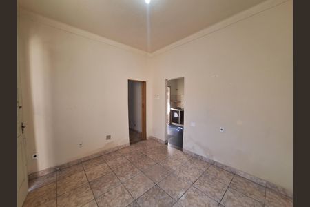 Sala de casa de condomínio para alugar com 1 quarto, 46m² em Barreto, Niterói