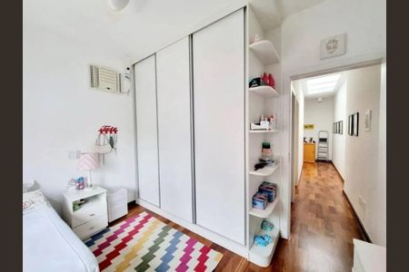 Casa à venda com 160m², 1 quarto e sem vaga