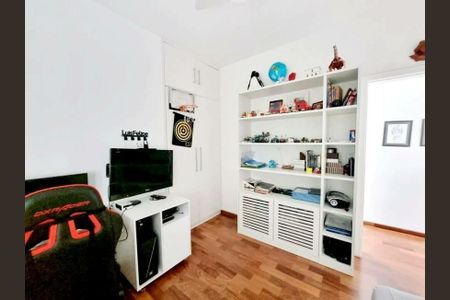 Casa à venda com 160m², 1 quarto e sem vaga