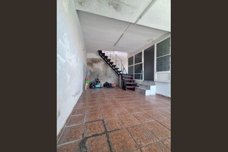 Casa à venda com 86m², 2 quartos e 1 vaga