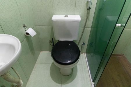 Casa para alugar com 65m², 2 quartos e sem vaga Casa para alugar com 65m², 2 quartos e sem vagaBanheiro