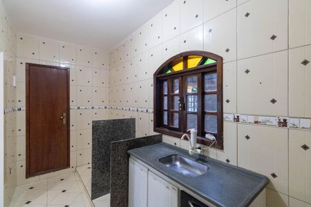 Cozinha e Área de Serviço de casa para alugar com 2 quartos, 65m² em Campo Grande, Rio de Janeiro
