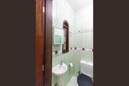 Casa para alugar com 65m², 2 quartos e sem vaga Casa para alugar com 65m², 2 quartos e sem vagaBanheiro