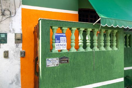 Plaquinha de casa para alugar com 2 quartos, 65m² em Campo Grande, Rio de Janeiro