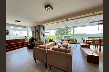 Apartamento à venda com 242m², 3 quartos e 3 vagas