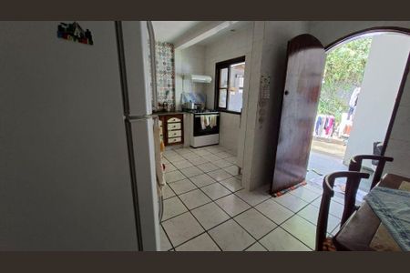 Casa à venda com 200m², 3 quartos e 10 vagas