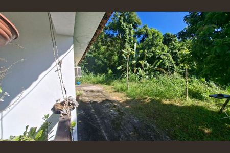 Casa à venda com 3 quartos, 200m² em Maria Paula, Niterói