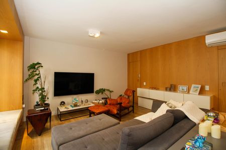 Apartamento à venda com 102m², 2 quartos e 1 vaga Apartamento à venda com 102m², 2 quartos e 1 vagaSala de Estar e Jantar