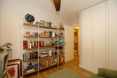 Apartamento à venda com 102m², 2 quartos e 1 vaga Apartamento à venda com 102m², 2 quartos e 1 vagaQuarto