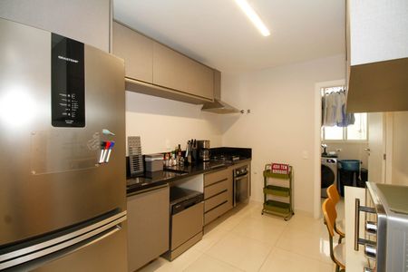 Apartamento à venda com 102m², 2 quartos e 1 vaga Apartamento à venda com 102m², 2 quartos e 1 vagaCozinha