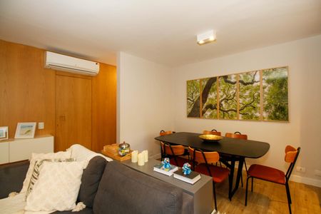 Apartamento à venda com 102m², 2 quartos e 1 vaga Apartamento à venda com 102m², 2 quartos e 1 vagaSala de Estar e Jantar