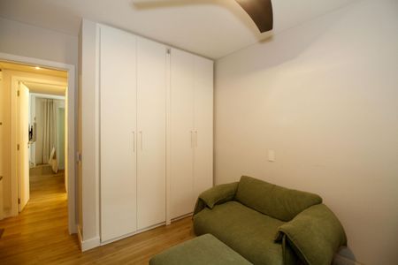 Apartamento à venda com 102m², 2 quartos e 1 vaga Apartamento à venda com 102m², 2 quartos e 1 vagaQuarto