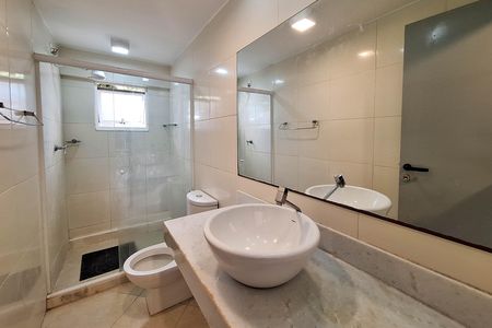 Casa para alugar com 110m², 2 quartos e 1 vaga Casa para alugar com 110m², 2 quartos e 1 vagaBanheiro Social