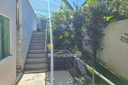 Quintal de casa para alugar com 2 quartos, 110m² em Maravista, Niterói