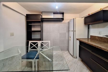 Casa para alugar com 110m², 2 quartos e 1 vaga Casa para alugar com 110m², 2 quartos e 1 vagaCozinha