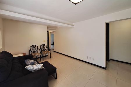 Casa para alugar com 110m², 2 quartos e 1 vaga Casa para alugar com 110m², 2 quartos e 1 vagaSala 1