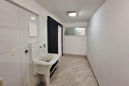 Casa para alugar com 110m², 2 quartos e 1 vaga Casa para alugar com 110m², 2 quartos e 1 vagaÁrea de Serviço