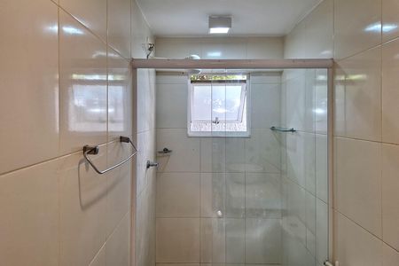 Casa para alugar com 110m², 2 quartos e 1 vaga Casa para alugar com 110m², 2 quartos e 1 vagaBanheiro Social