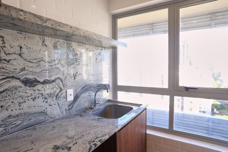 Apartamento para alugar com 77m², 2 quartos e 2 vagasCozinha e Área de Serviço