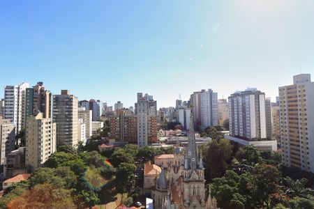 Vista da Suíte de apartamento para alugar com 2 quartos, 77m² em Funcionários, Belo Horizonte