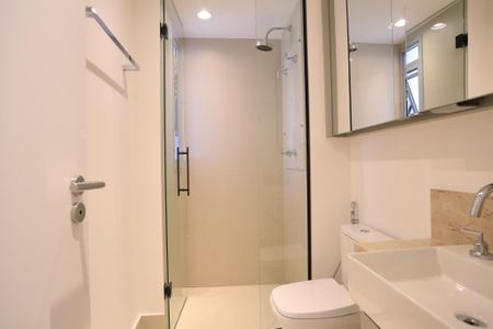Apartamento para alugar com 77m², 2 quartos e 2 vagasBanheiro da Suíte 1