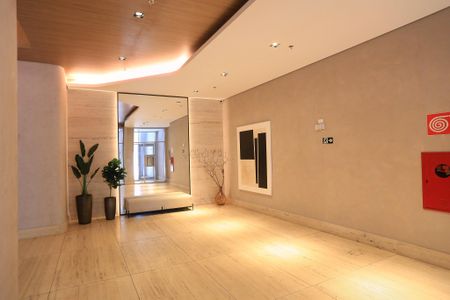 Apartamento para alugar com 77m², 2 quartos e 2 vagasHall