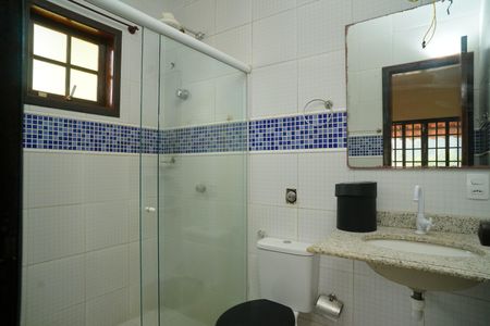 Banheiro do Quarto 4 de casa para alugar com 4 quartos, 300m² em Jardim Atlântico Oeste (itaipuaçu), Maricá
