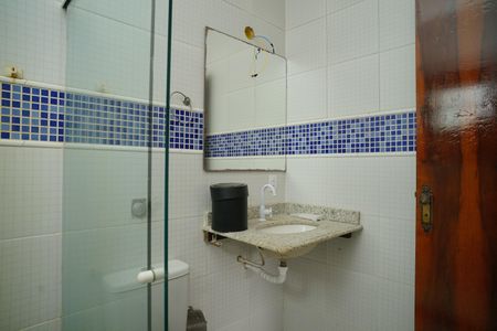 Casa para alugar com 300m², 4 quartos e 4 vagas Casa para alugar com 300m², 4 quartos e 4 vagasBanheiro do Quarto 4