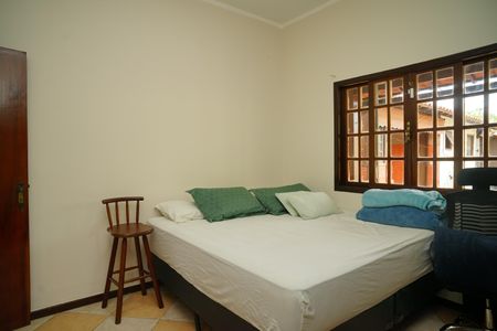 Casa para alugar com 300m², 4 quartos e 4 vagas Casa para alugar com 300m², 4 quartos e 4 vagasQuarto 1
