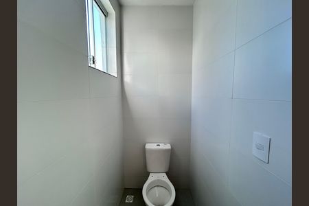 Casa de Condomínio à venda com 2 quartos, 73m² em Parque Xangri-lá, Contagem