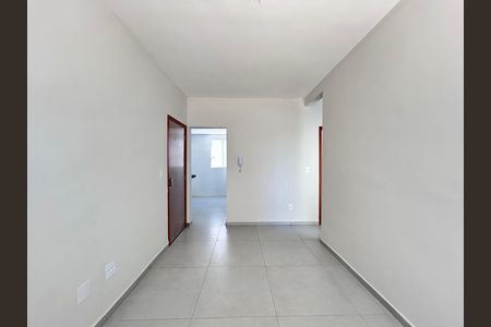 Casa de condomínio à venda com 73m², 2 quartos e 1 vaga
