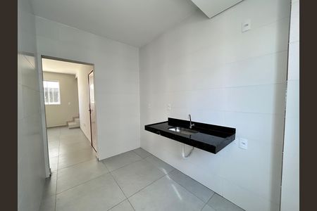 Casa de condomínio à venda com 73m², 2 quartos e 1 vaga
