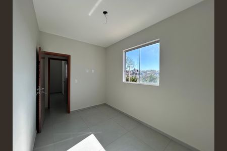Casa de condomínio à venda com 73m², 2 quartos e 1 vaga