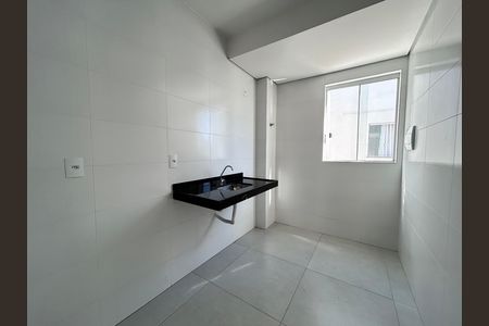 Casa de condomínio à venda com 73m², 2 quartos e 1 vaga