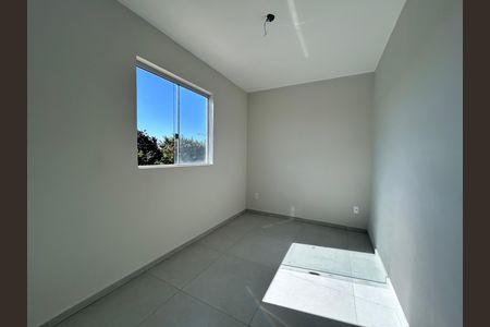 Casa de condomínio à venda com 73m², 2 quartos e 1 vaga