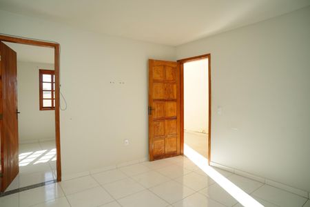 Casa para alugar com 50m², 1 quarto e 1 vagaSala