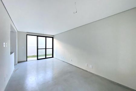 Sala de casa à venda com 4 quartos, 124m² em Ouro Preto, Belo Horizonte