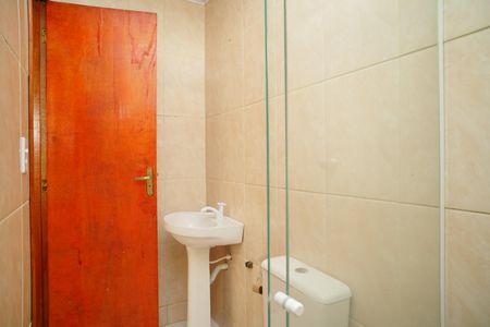 Casa para alugar com 45m², 1 quarto e 1 vaga Casa para alugar com 45m², 1 quarto e 1 vagaBanheiro