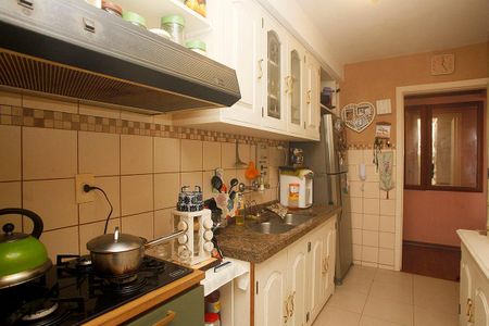 Apartamento para alugar com 92m², 2 quartos e 1 vagaCozinha